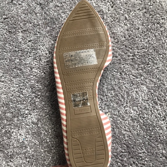 Forever21 strip pointy toe flats - Picture 5 of 6